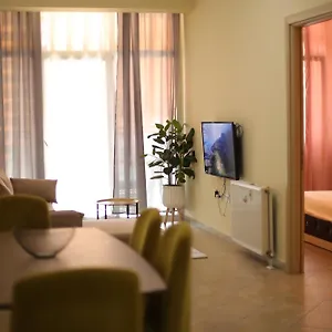 Appartement Pleasant With Free Dedicated Parking In Komuna E Parisit, Tirana